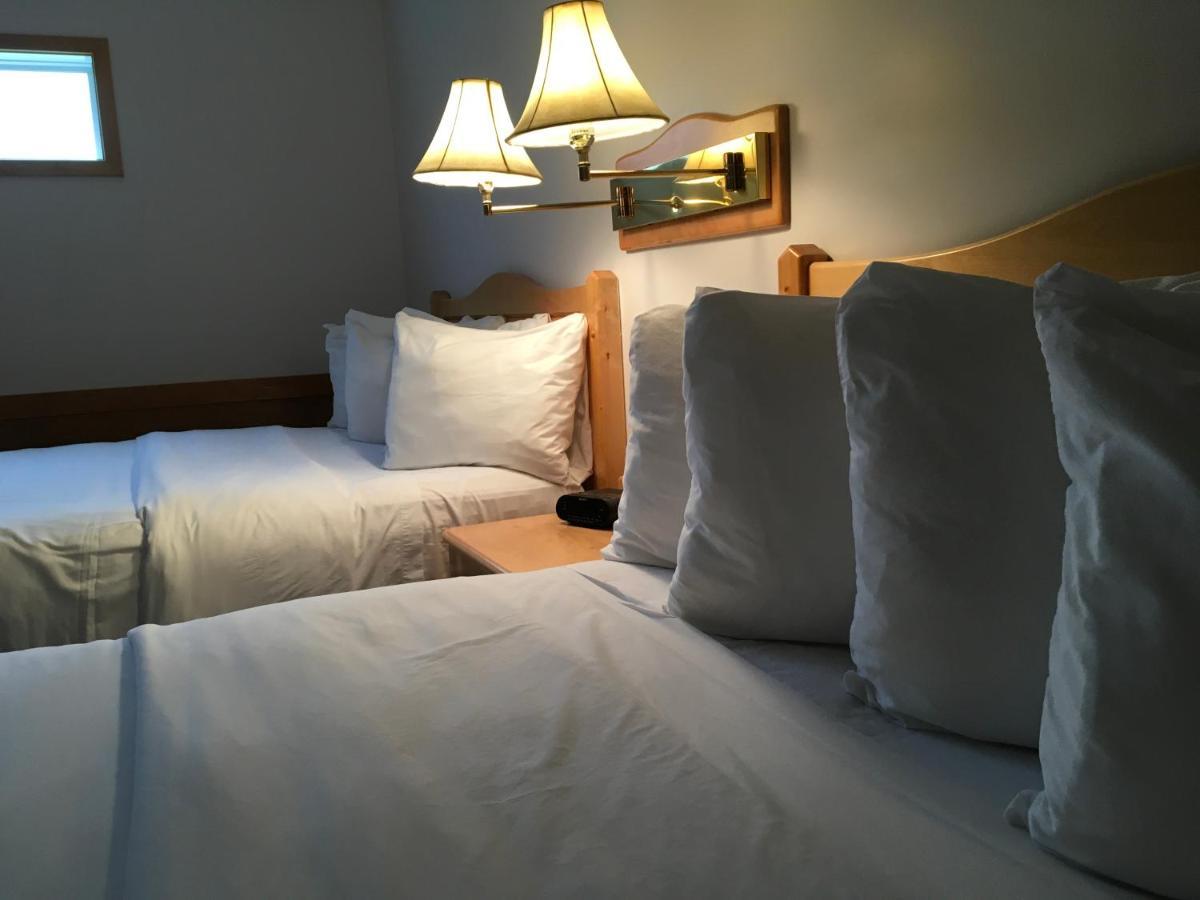 Beaver Creek Lodge And Cabins McBride Bagian luar foto